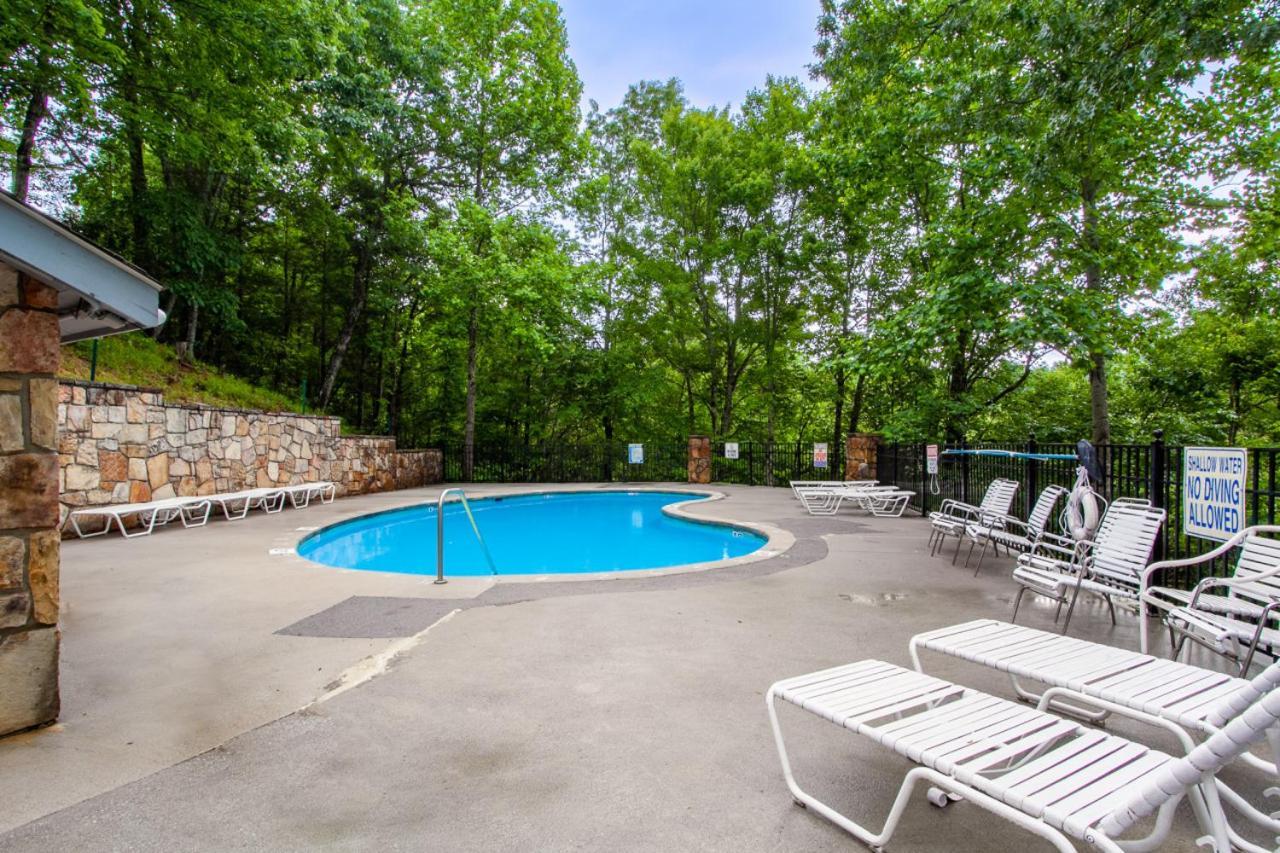 Little Cub Cottage - Mtn Views & Community Pools Gatlinburg Exterior foto